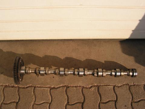 John Deere 8245R vezérmű tengely R522884 John Deere 8245R vezérmű tengely R522884