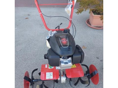 Marci 55 Honda kapálógép Marci 55 Honda kapálógép