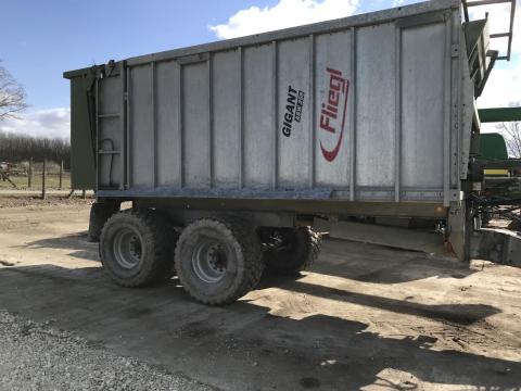 Fliegl ASW 258 Gigant Letolófalas Pótkocsi