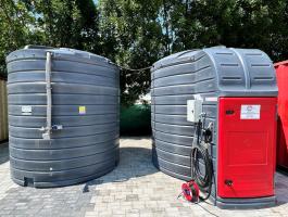 30 000 literes műanyag dupla falú gázolajtartály,  FTS tankoló automatával