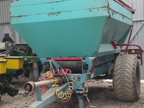 Sulky DPA 80 műtrágyaszóró Sulky DPA 80 műtrágyaszóró