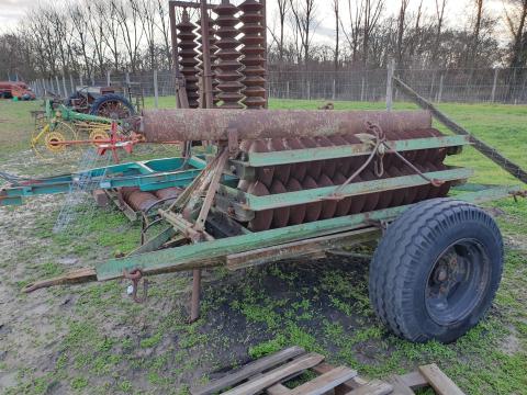 Gyűrűshenger szállítókocsival eladó