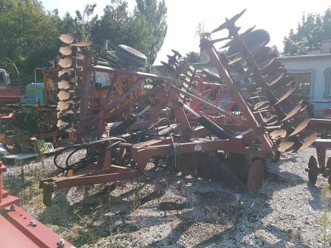 IH 7, 6m könnyűtárcsa IH 7, 6m könnyűtárcsa