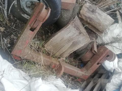 Eladó vonókeret járom Fiat ih Rába. Stb Eladó vonókeret járom Fiat ih Rába. Stb