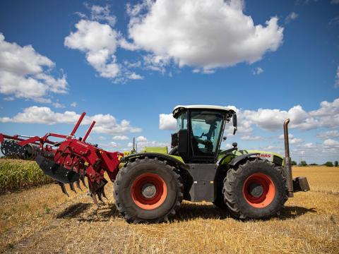 MAGNUS GRANDIS V és GRANDIS VII talajlazítók MAGNUS GRANDIS V és GRANDIS VII talajlazítók