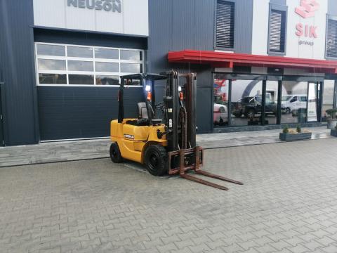 Caterpillar DP25K dízel targonca Caterpillar DP25K dízel targonca