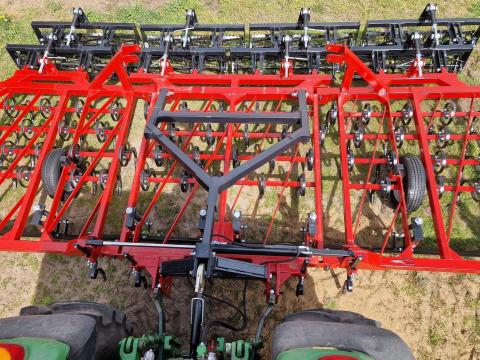 Vadkert Agro 5,6 m kombinátor eladó