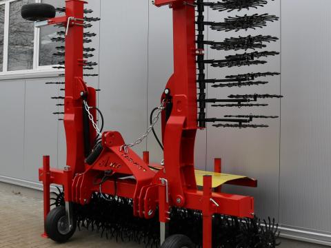 Jarmet 6 m küllős kapa függesztett kivitel Jarmet 6 m küllős kapa függesztett kivitel