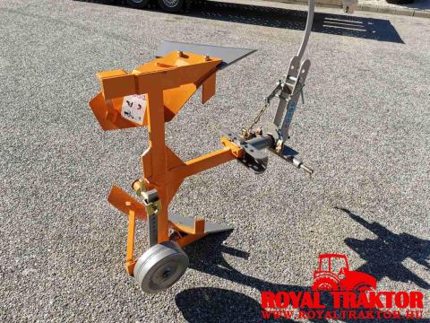 DELEKS Váltvaforgató eke kerti traktorhoz DELEKS Váltvaforgató eke kerti traktorhoz