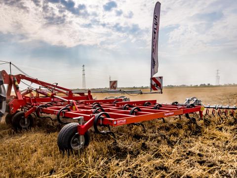 Güttler 6 méteres SuperMaxx 7 soros kultivátor Güttler 6 méteres SuperMaxx 7 soros kultivátor