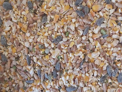 Csibedarakeverék,  Vegyes Darakeverék eladó 2 méretben Debrecenben Csibedarakeverék,  Vegyes Darakeverék eladó 2 méretben Debrecenben