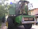 John Deere 2056