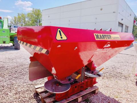 GRASS-ROL MASTER 1200 L MŰTRÁGYASZÓRÓ GRASS-ROL MASTER 1200 L MŰTRÁGYASZÓRÓ