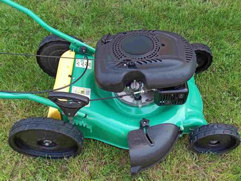 Önjáró Benzines Fűnyíró 510mm vágásszéles 140cm³/3.7Le * Güde Stabilo High Wheeler ST 510 Önjáró Benzines Fűnyíró 510mm vágásszéles 140cm³/3.7Le * Güde Stabilo High Wheeler ST 510