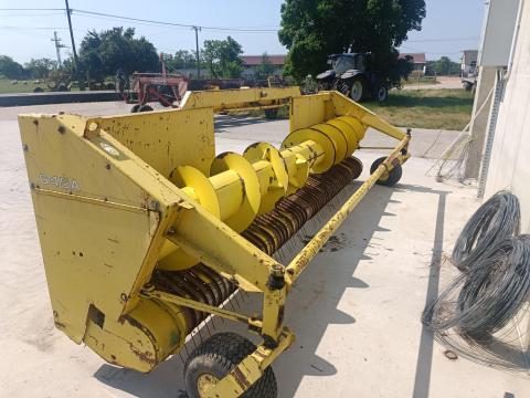 John Deere 645A rendfelszedő John Deere 645A rendfelszedő
