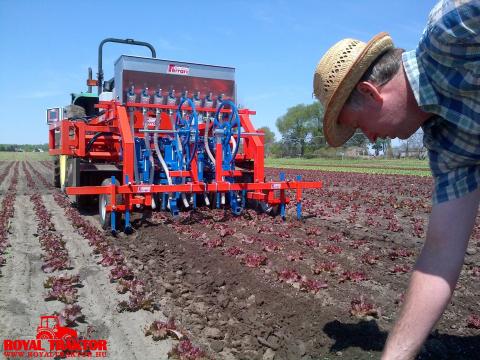 ÚJ FERRARI AUTOMATIZÁLT GYOMLÁLÓK A ROYAL TRAKTORNÁL ÚJ FERRARI AUTOMATIZÁLT GYOMLÁLÓK A ROYAL TRAKTORNÁL