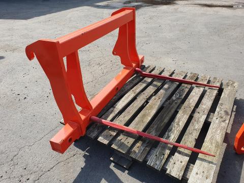 Everun bálavilla 2 tüskével, 1,4 m szélesség Everun bálavilla 2 tüskével, 1,4 m szélesség