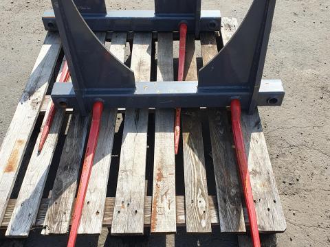 Everun bálavilla 2 tüskével, 0,9 m szélesség Everun bálavilla 2 tüskével, 0,9 m szélesség