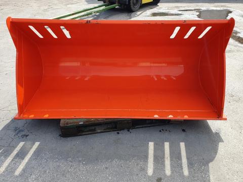 Everun 1,95 m szélességű könnyűanyag kanál Everun 1,95 m szélességű könnyűanyag kanál