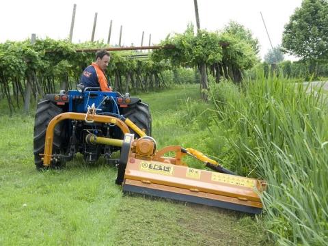 Berti TA/MI 145 rézsűmulcsozó raktárkészletről Berti TA/MI 145 rézsűmulcsozó raktárkészletről