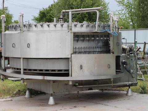 Használt Cobert ellennyomásos töltő 56 szelepes Használt Cobert ellennyomásos töltő 56 szelepes