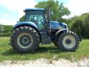 New Holland traktor T8040 típusú,  2006-os,  305 LE,  érvényes műszakival eladó