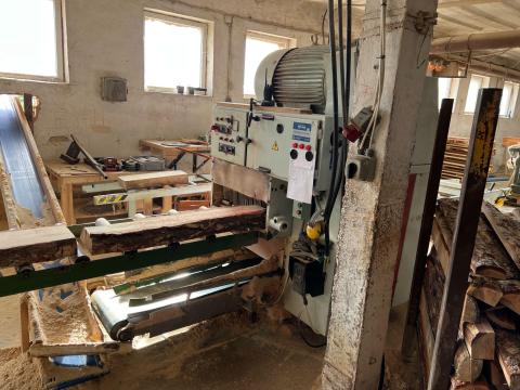 Brodpol egytengelyes sorozatvágó Brodpol egytengelyes sorozatvágó