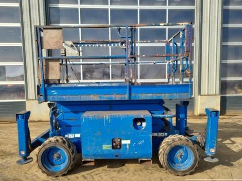 SkyJack SJ 6832 RT terepes ollós emelő SkyJack SJ 6832 RT terepes ollós emelő