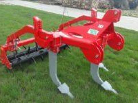 Altalajlazító 4 késes (normál keretre szerelt) / Agro-Osek U401-6 Altalajlazító 4 késes (normál keretre szerelt) / Agro-Osek U401-6