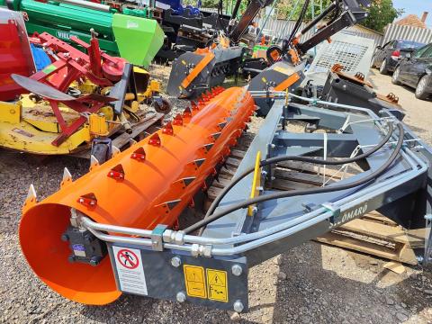 B-EX 560-2500 Silómaró - Pályázható B-EX 560-2500 Silómaró - Pályázható