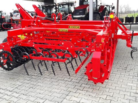Knoche Terra 600 magágy-előkészítő Knoche Terra 600 magágy-előkészítő