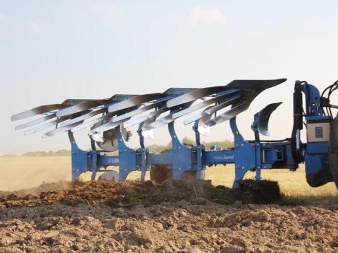 Lemken Juwel 8 M 4 N 100 típusú 4 vasú váltvaforgató eke