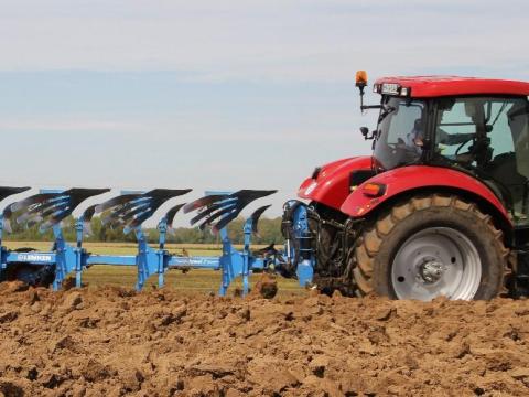 Lemken Juwel 8 M 3 N 100 típusú, 3 vasú váltvaforgató eke