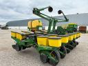 John Deere 1760