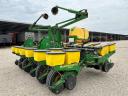 John Deere 1760