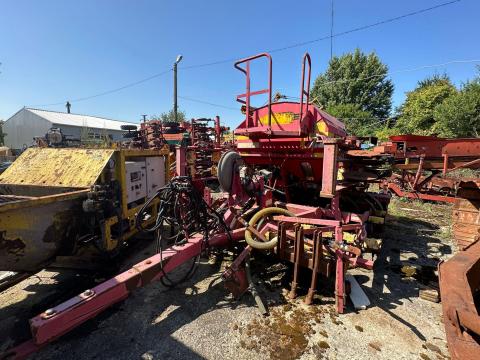 Vaderstad Rapid 400F direkt vetőgép Vaderstad Rapid 400F direkt vetőgép