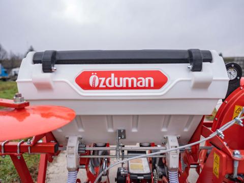 Özduman HVMD szemenkénti vetőgép I 6 sor I tárcsás I műtrágya I LÍZING Özduman HVMD szemenkénti vetőgép I 6 sor I tárcsás I műtrágya I LÍZING