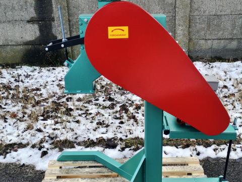 Gabonaroppantó TR-2,  2 kW Gabonaroppantó TR-2,  2 kW