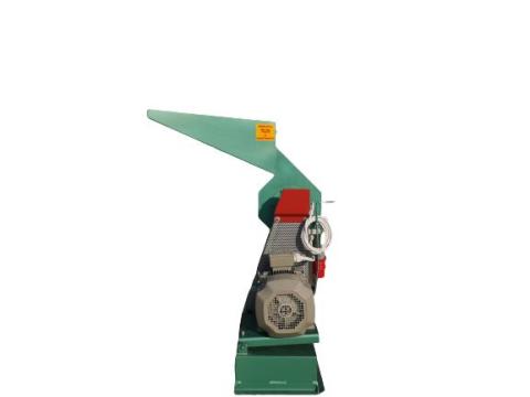 Takarmánydaráló TD32/5,  5 kW – 380V Takarmánydaráló TD32/5,  5 kW – 380V