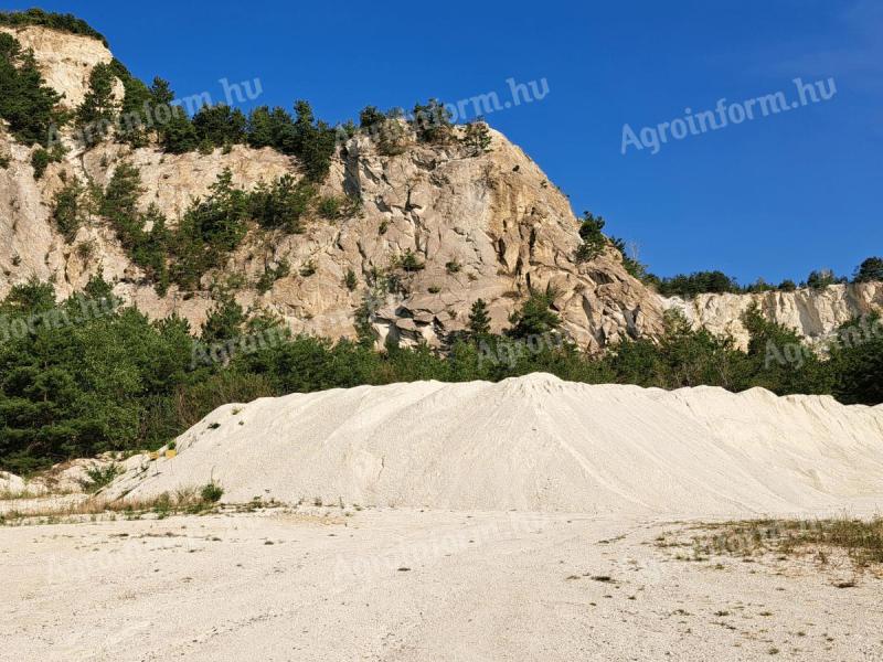 Talajszerkezet javító,  talajmegújító ásványi trágya | 0-5 mm riolittufa őrlemény