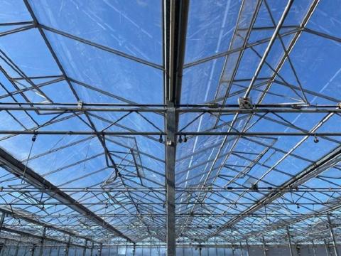 Üvegház Venlo típusú 409 m²,  32x12,  8m x 3, 5-4, 5m raktárnak és tárolónak is tökéletes Üvegház Venlo típusú 409 m²,  32x12,  8m x 3, 5-4, 5m raktárnak és tárolónak is tökéletes