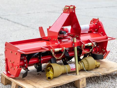 Talajmaró 115 cm-es munka szélesség (kardántengellyel) Talajmaró 115 cm-es munka szélesség (kardántengellyel)