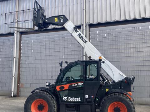 Éves,  hosszútávú Gépbérlet teleszkópos rakodóra (Bobcat,  Manitou)