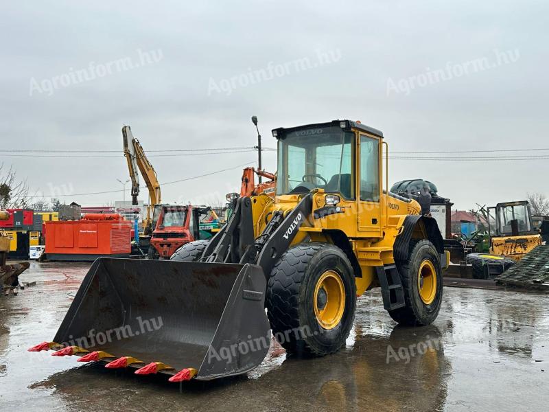 Volvo L60E homlokrakodó