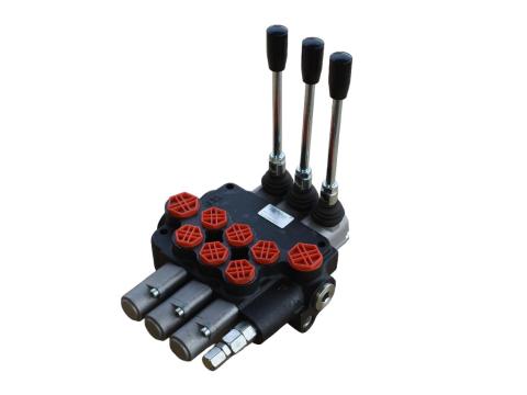 Hidraulika vezértömb 80 liter/perc,  3 karos + úszó állás Hidraulika vezértömb 80 liter/perc,  3 karos + úszó állás