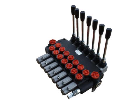 Hidraulika vezértömb 80 liter/perc,  7 karos + úszó állás Hidraulika vezértömb 80 liter/perc,  7 karos + úszó állás