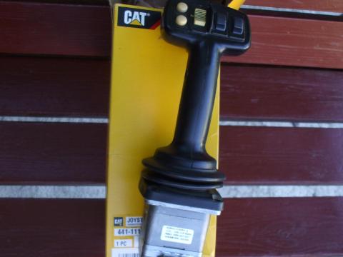 CATERPILLAR TELESZKÓPOS RAKODÓHOZ JOYSTICK CATERPILLAR TELESZKÓPOS RAKODÓHOZ JOYSTICK