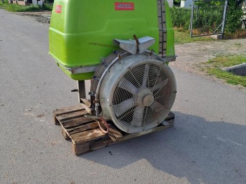 Permetező Favaro 600L Permetező Favaro 600L