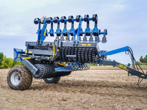 NorAn X-Press PR 8,0 prizmacsúcsos tömörítő henger NorAn X-Press PR 8,0 prizmacsúcsos tömörítő henger