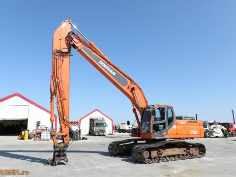 Doosan DX 300 (Etec) - Hosszu Gem 14m - 3D GPS TOPCON - Dontheto Gyorscsatlakozo Doosan DX 300 (Etec) - Hosszu Gem 14m - 3D GPS TOPCON - Dontheto Gyorscsatlakozo